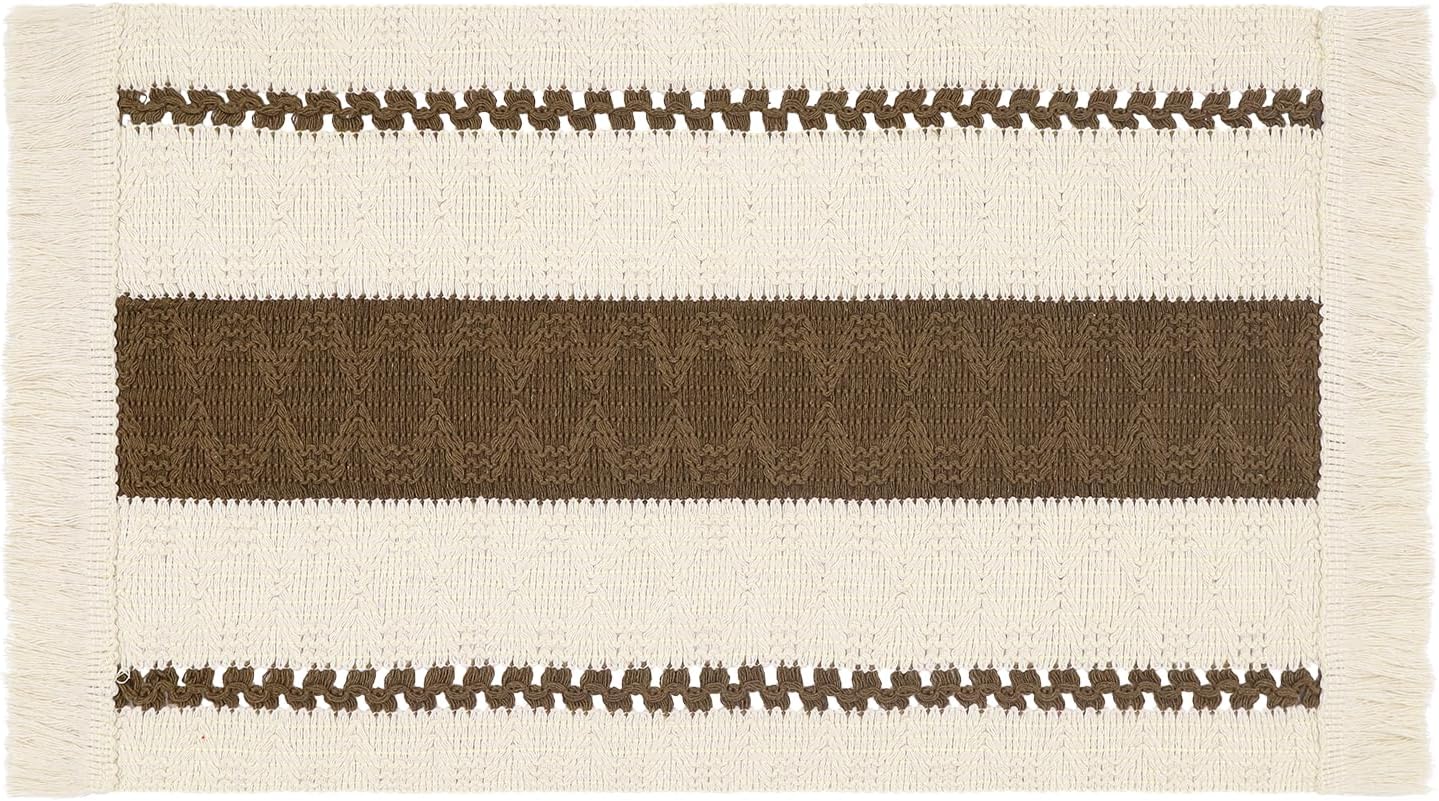 Boho Placemats, Natural Cotton Farmhouse Style Place Mats with Tassel for Kitchen and Dining Table Decor (Khaki, Set of 4)