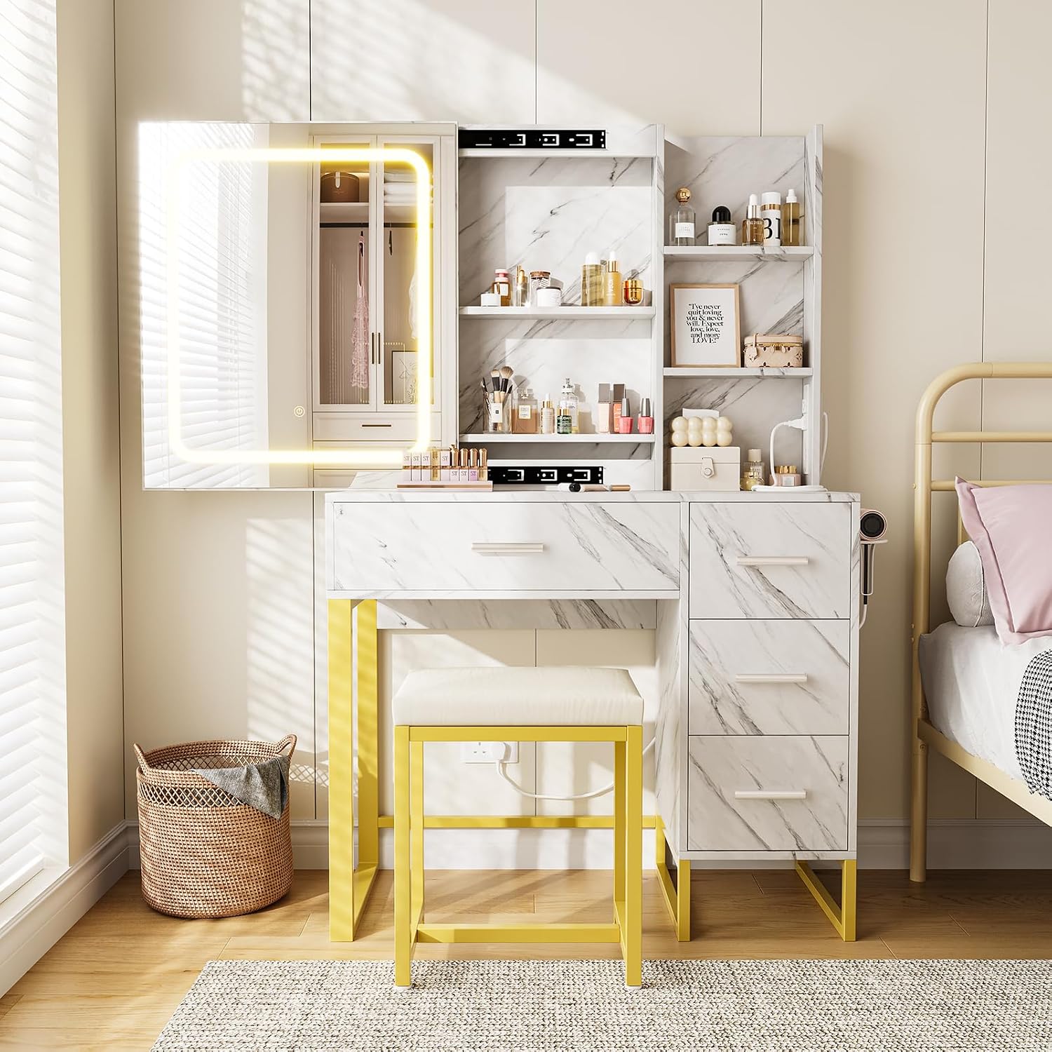 Vanity Desks with Mirror and Lights