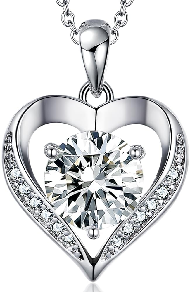 Boya Moissanite Heart Necklaces