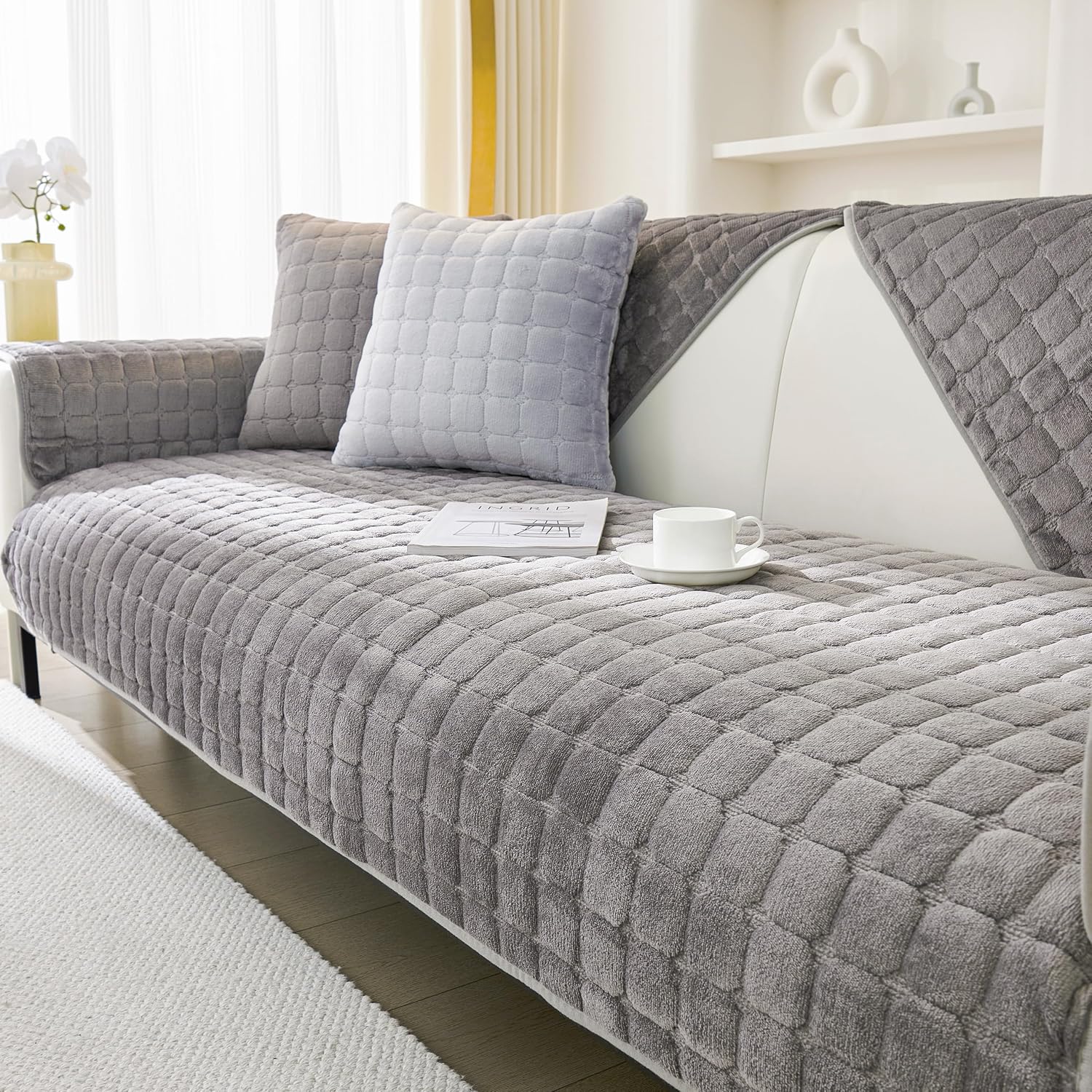 Velvet Couch Covers for Dogs